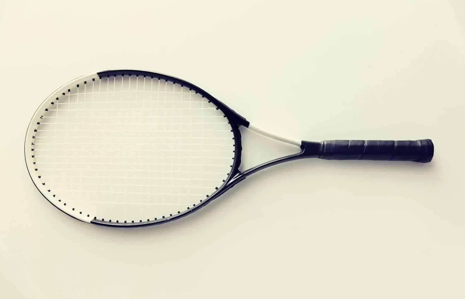 Things To Know Before Buying A Tennis Racket - Buying Guide