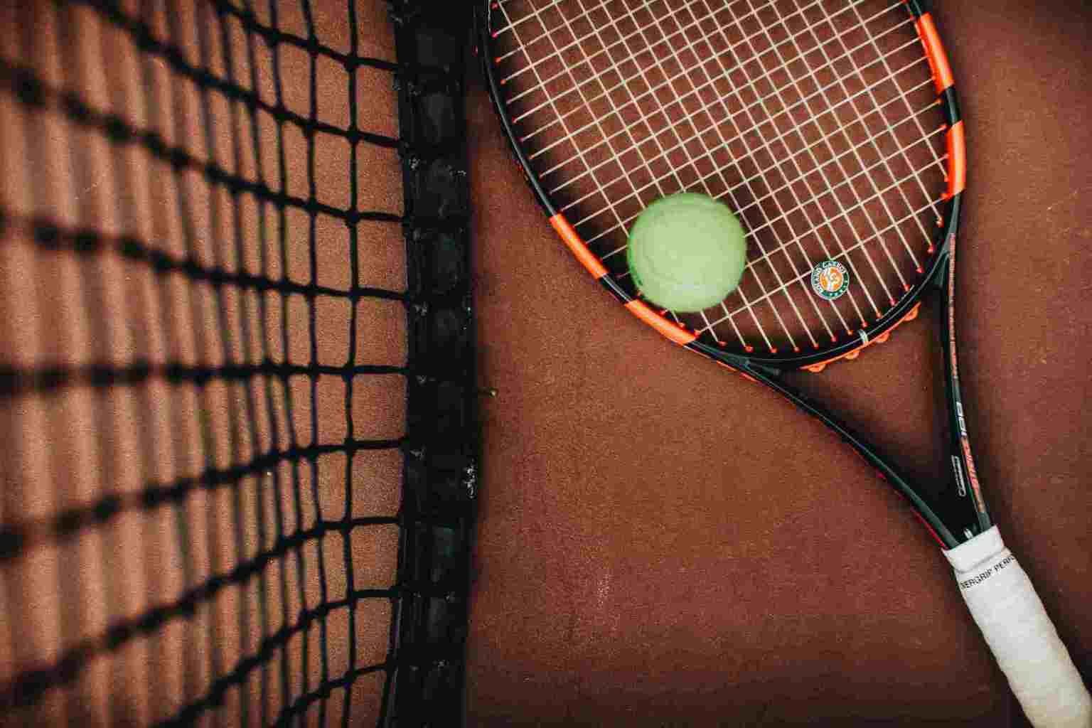 Things To Know Before Buying A Tennis Racket - Buying Guide
